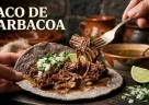 Taco de barbacoa con carne morbida e succosa in tortilla di mais con consistenza tenera e tradizionale
