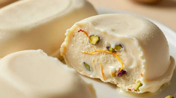Kulfi indiano denso e compatto capace di resistere al caldo