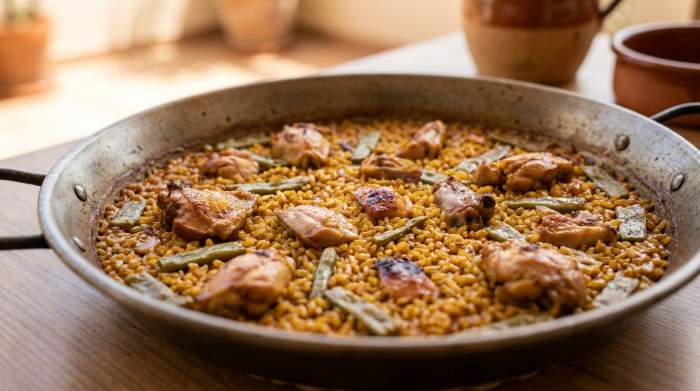 Paella Valenciana Elegante